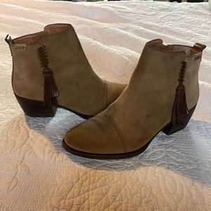 Pikolinos Baqueira Brown Suede Leather Tassel Boot